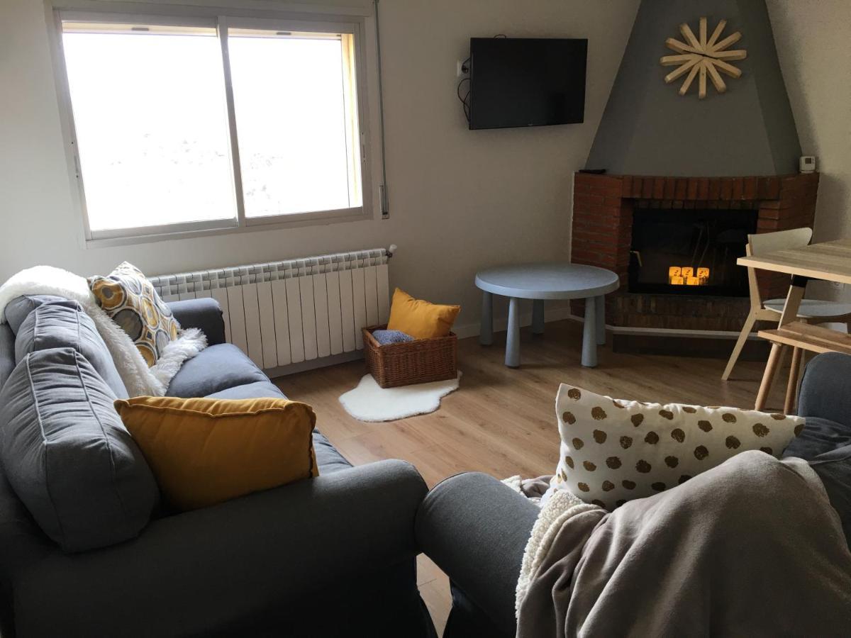 Apartaments La Pertusa 1R Piso Corca  Exteriér fotografie