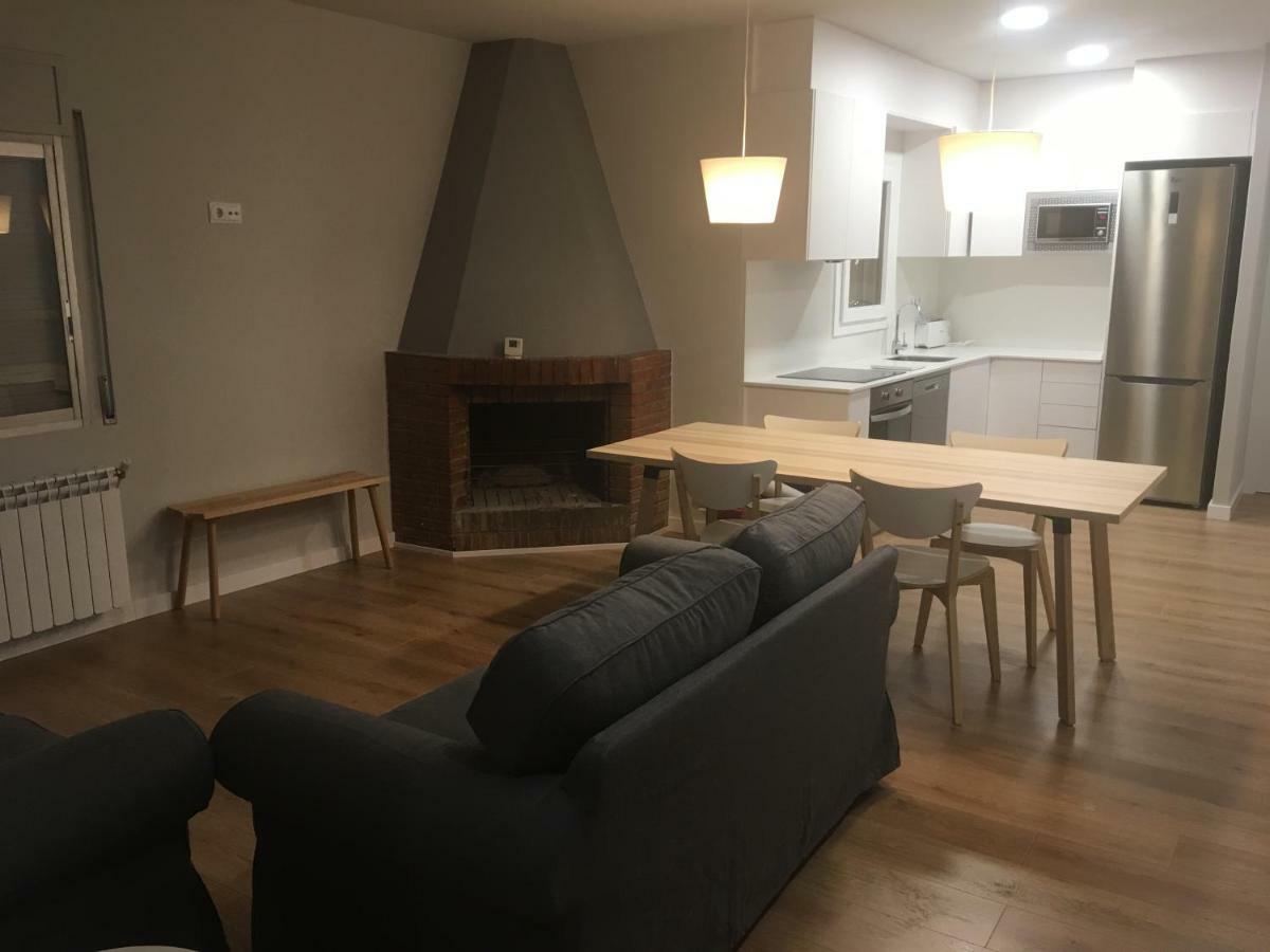 Apartaments La Pertusa 1R Piso Corca  Exteriér fotografie